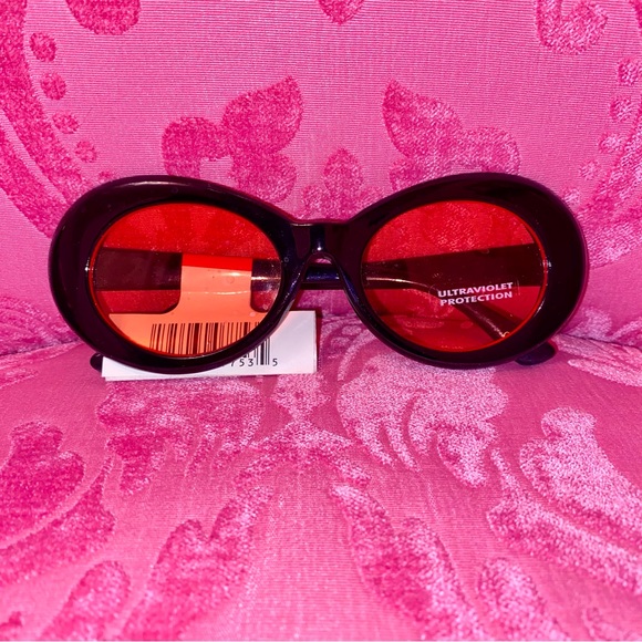 Oval Sunglasses Pink Lens Black Frame Retro Halloween Festiv Kurt Cobain Costume - Picture 3 of 7